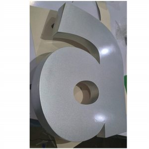 Letra caixa PVC Expandido 4.5cm de aba Tampa PVC 5mm e abas de 2mm Montagem Letra caixa com aba de 4,5cm  PVC 5mm e 3mm Pintura Automotiva Colagem e Reforço prolongadores e gabarito 